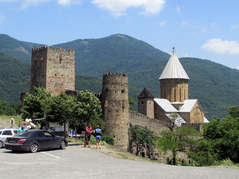 Ananuri Castle Complex Copyright Robin Whiting