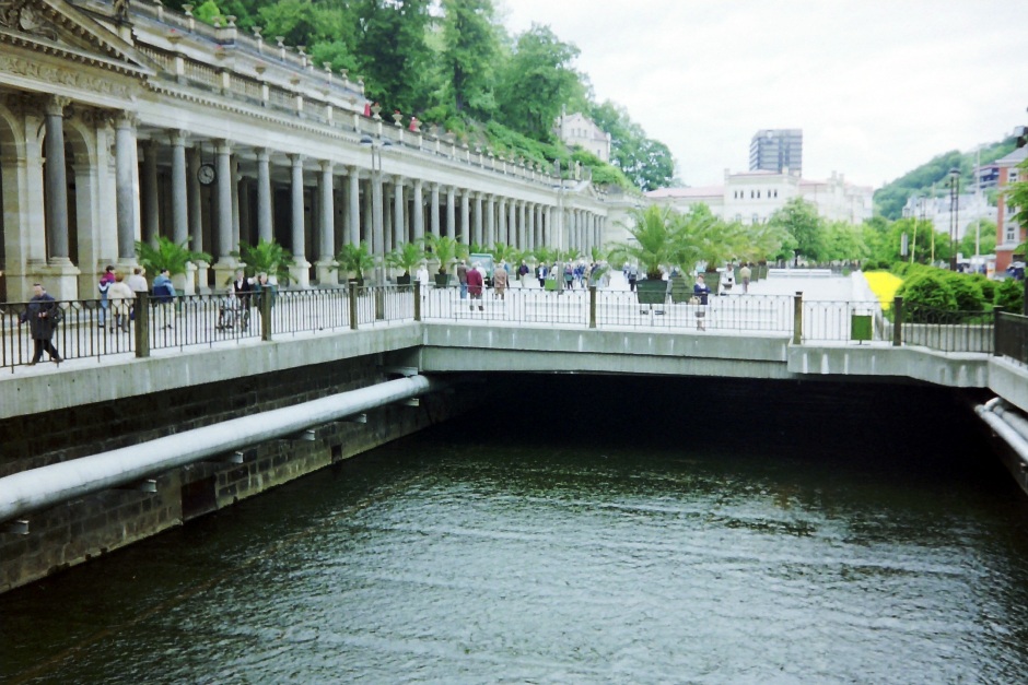 Karlovy Vary Copyright Robin Whiting